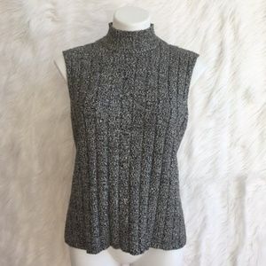 Norton sweater tank size L